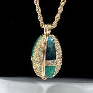 VTG Swarovski Crystal Egg Locket Pendant Necklace Green Blue Enamel Swan Signed